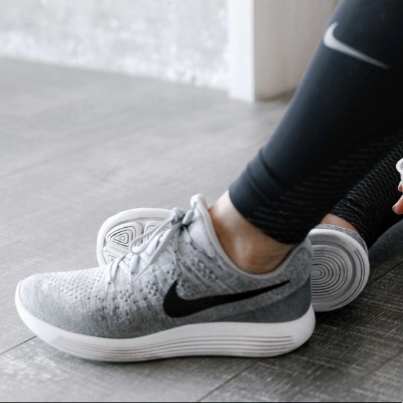 Nike Free Rn Flyknit 2 Wolf Grey Black W AUTHENTIC NWT Nike Free Rn Flyknit 2 Wolf Grey Black W AUTHENTIC NWT